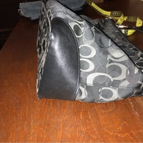 Coach Optic Signature Sarah Hobo Bag - Picture 8 of 10